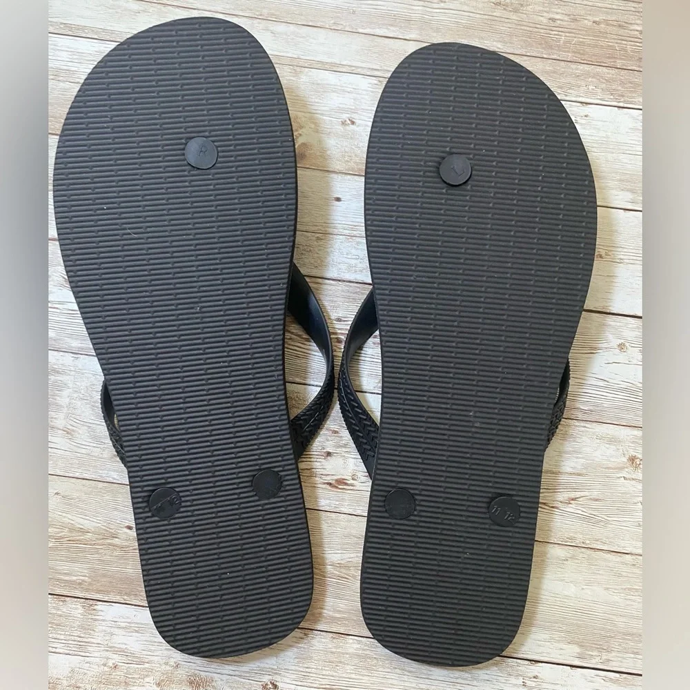 Good Fellow & Co Men’s Flip Flop Sandals Black 11-12